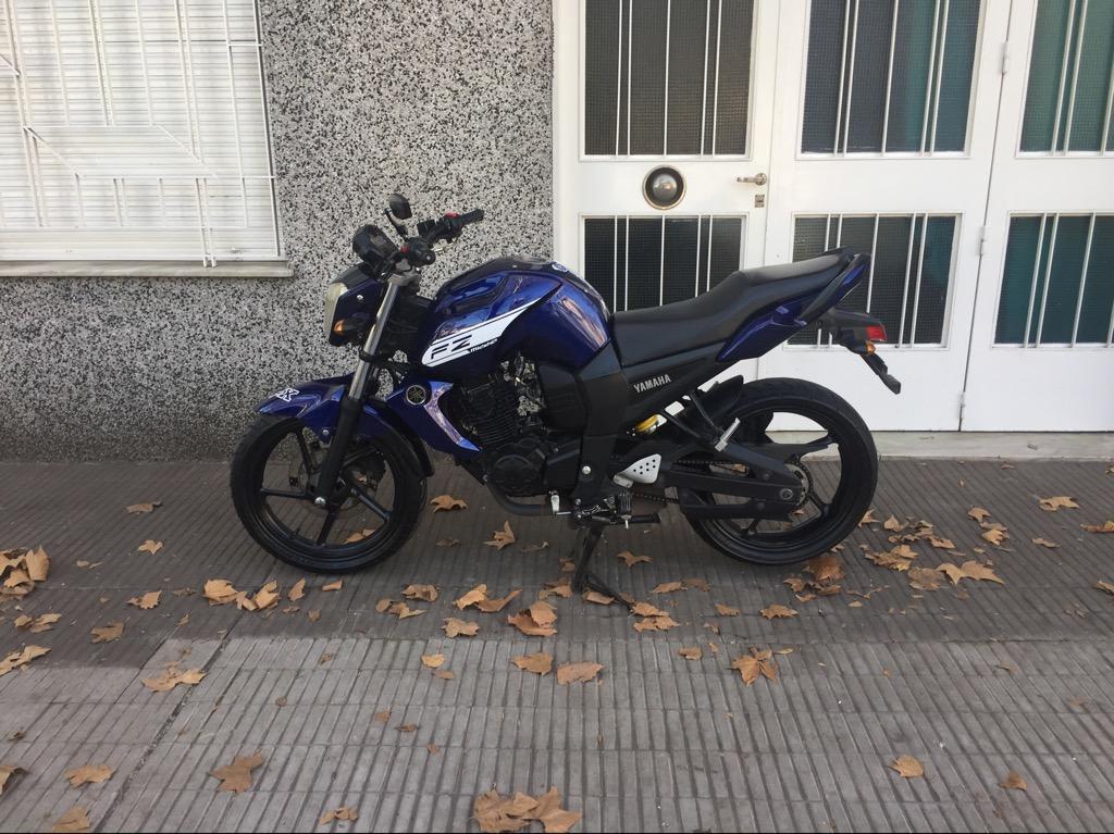 Yamaha Fz escucho oferts