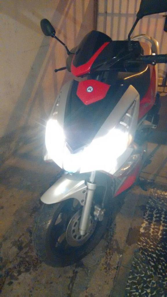 SCOOTER MOTOMEL STRATO 150CC 9.000KM HERMOSA