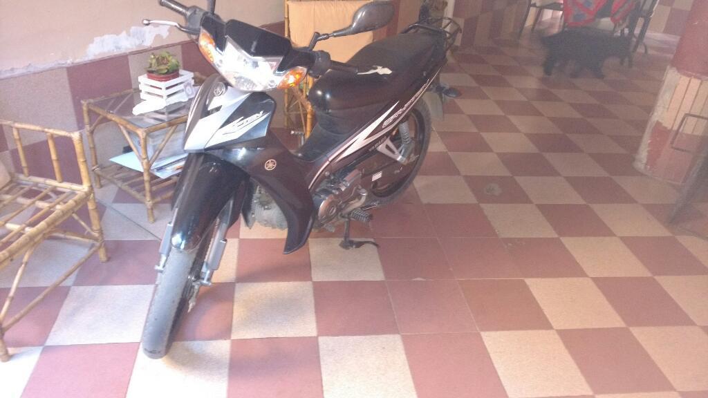 Vendo Cripton, Modelo 2014,segundo Dueño