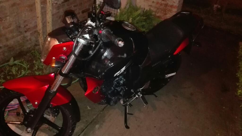 Moto Fz