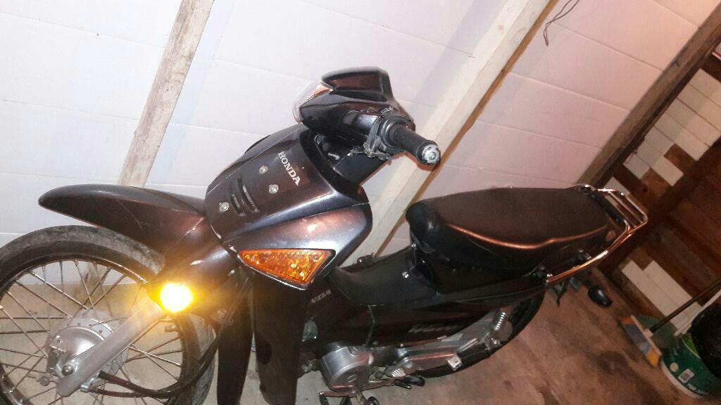 Vendo Honda Wave 2013 Titulo Y Tarjeta