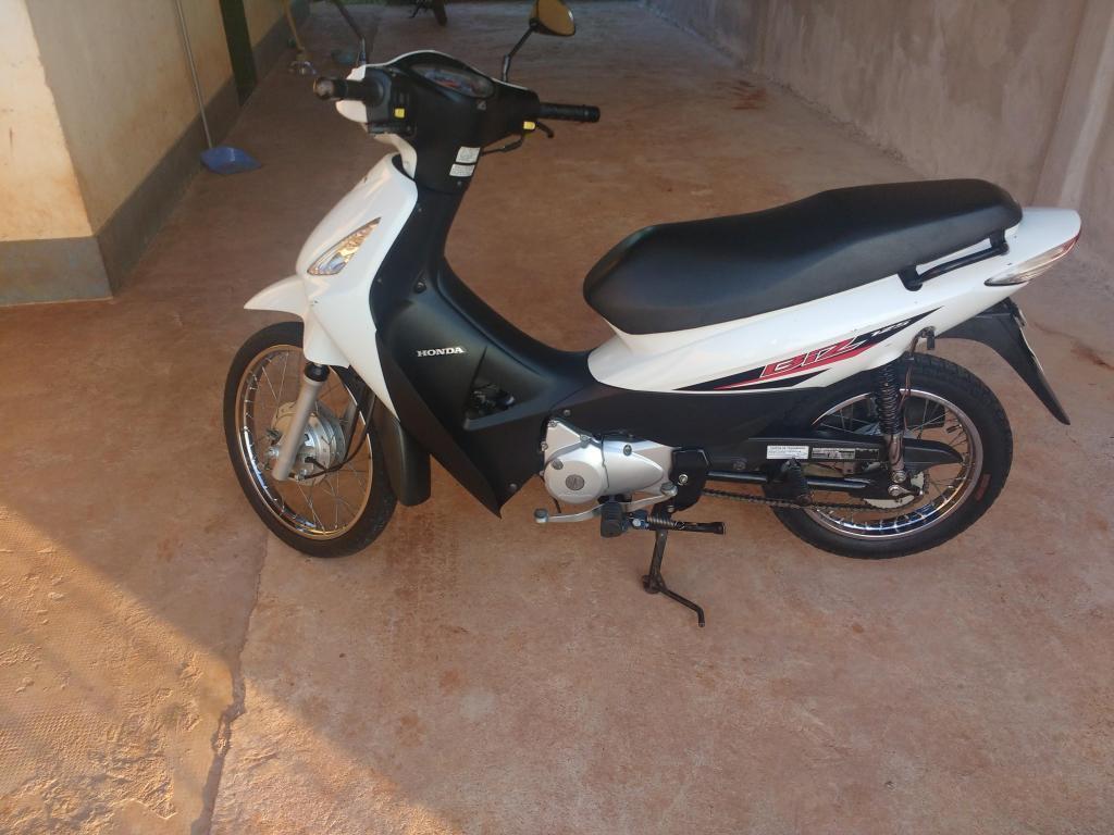 Vendo Impecable Honda Biz 125, 2015