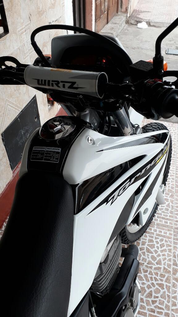 Honda Tornado 250c 2013 con 6000km