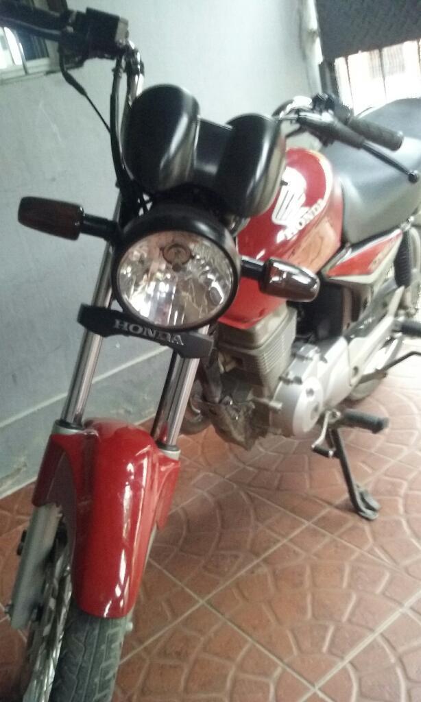 Vendo Cg150 2015 con 12mil Km