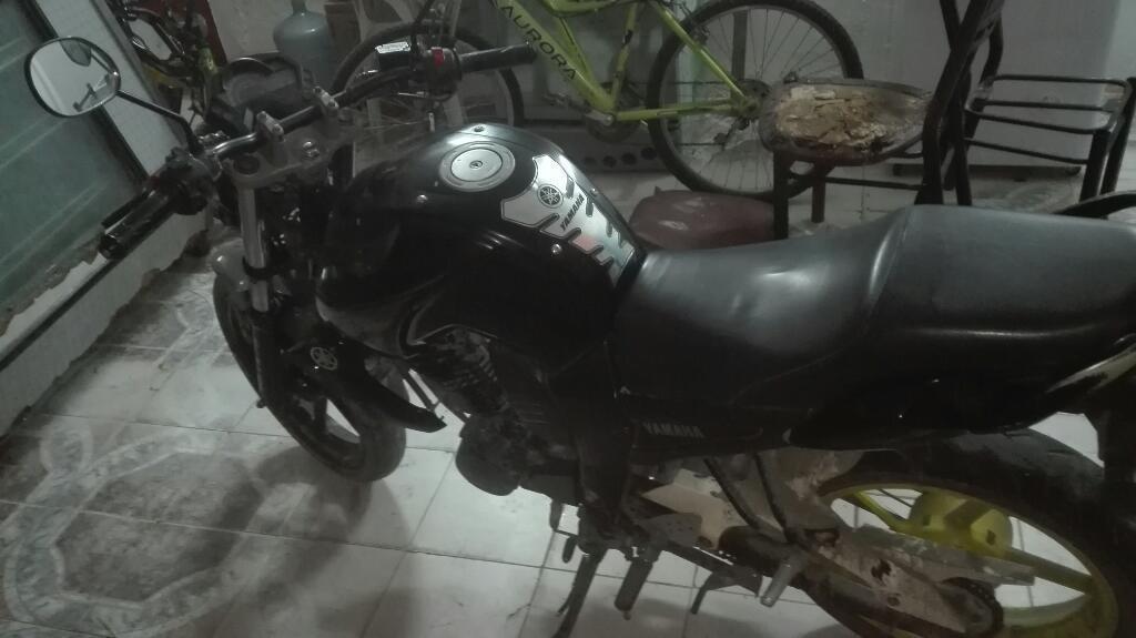 Permuvendo Yamaha Fz