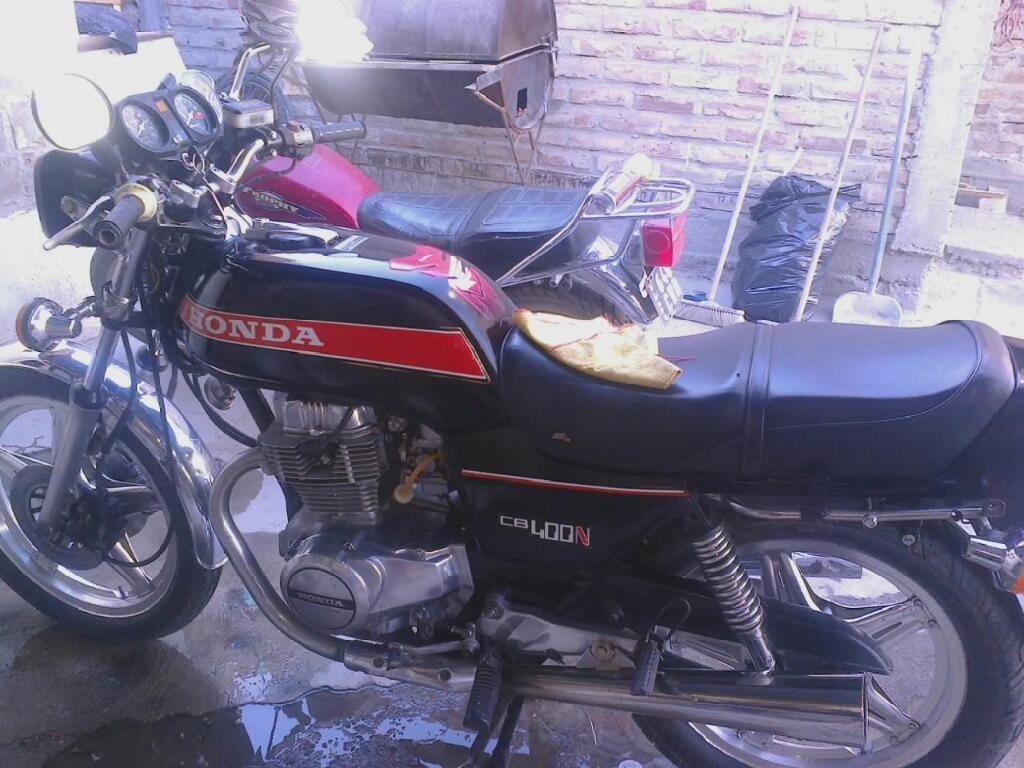 Vendo Moto Honda Cb400n