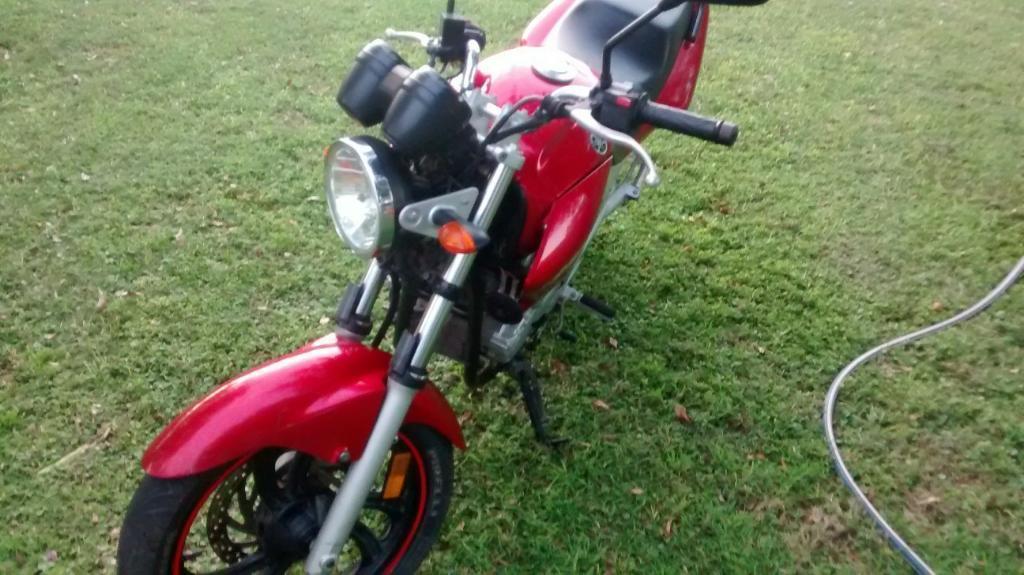 Vendo Moto Yamaha Ys 250