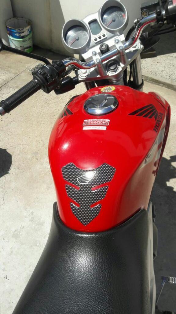 Vendo Honda Twister 250 2010 Impecable