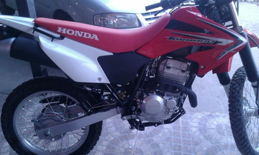 Honda Tornado 250cc