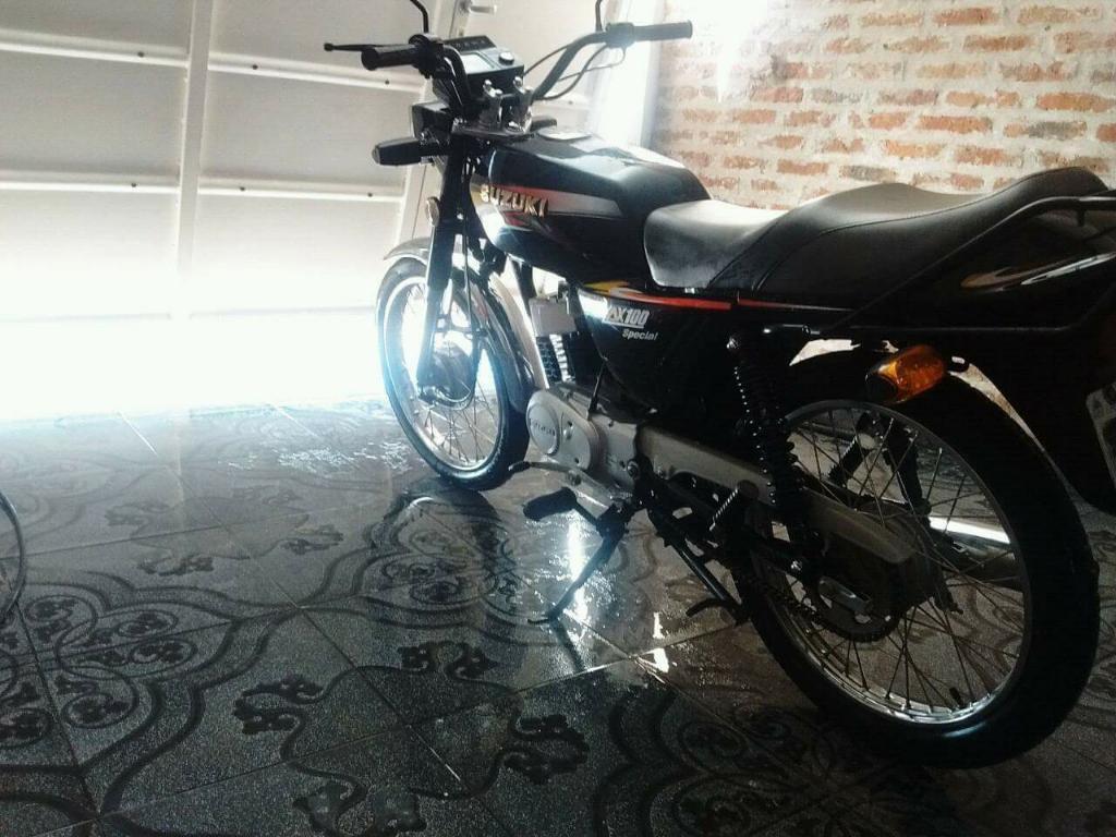 Vendo Suzuki Ax100