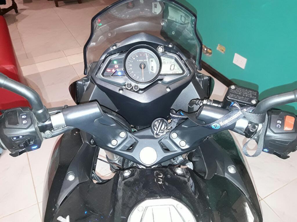 Regaló Moto Rouser As200
