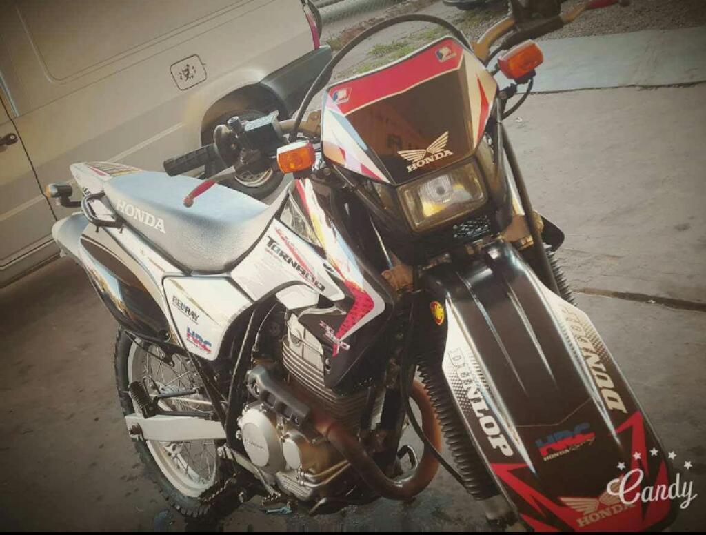 Moto Honda Tornado 250cc