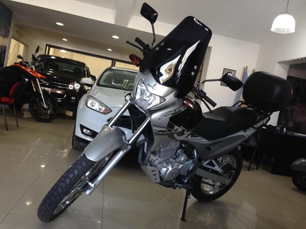 Honda 2013 Falcon Nx4 400c.c