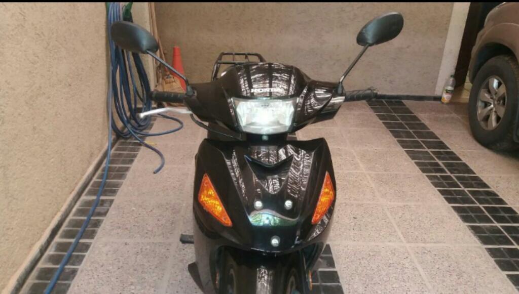 Moto Honda Wave 110cc Muy Buen Estado