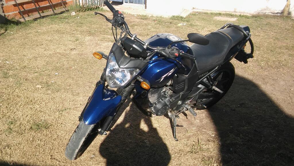 Fz 2011. Permuto por Otra Moto