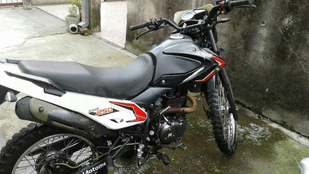Vendo Motomel 250