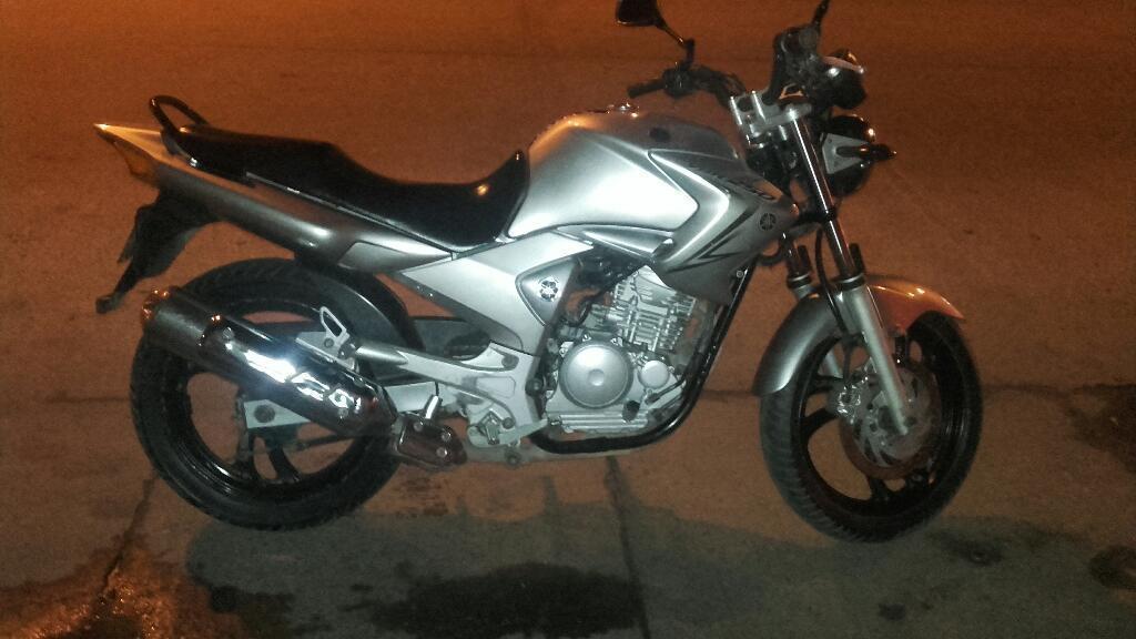 Vendo O Permuto Ybr 250