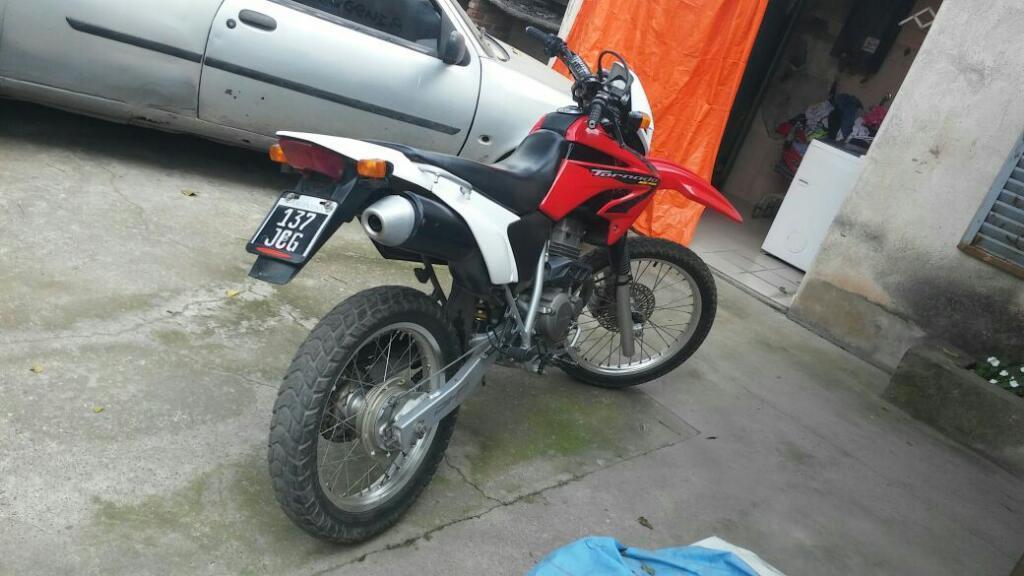 Vendo Tornado 250, Año 2013, 22000 Km