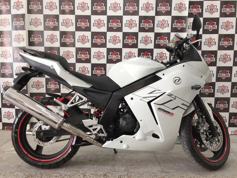 Daelim Roadwin 250 R Ninja 250 0 Km 2017 Hot Sale