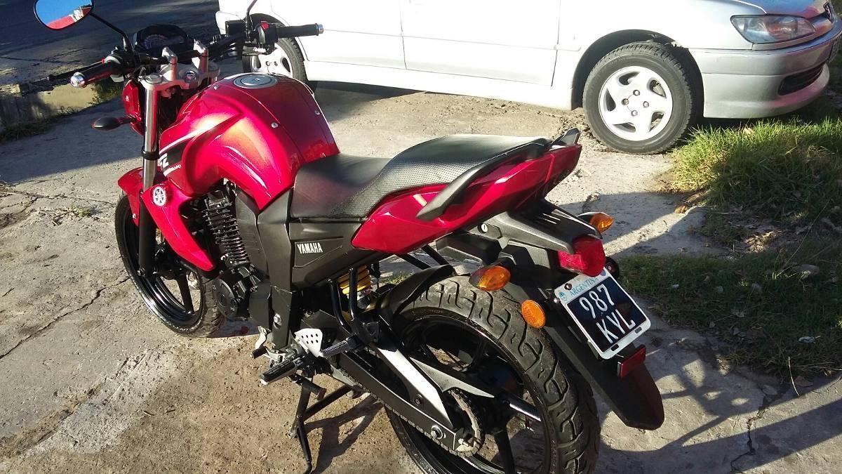 Moto Yamaha Fz 16