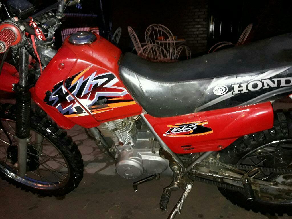 Vendo O Permuto por 110 Honda Xlr