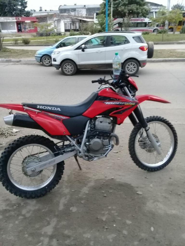 Vendo Honda Tornado 250