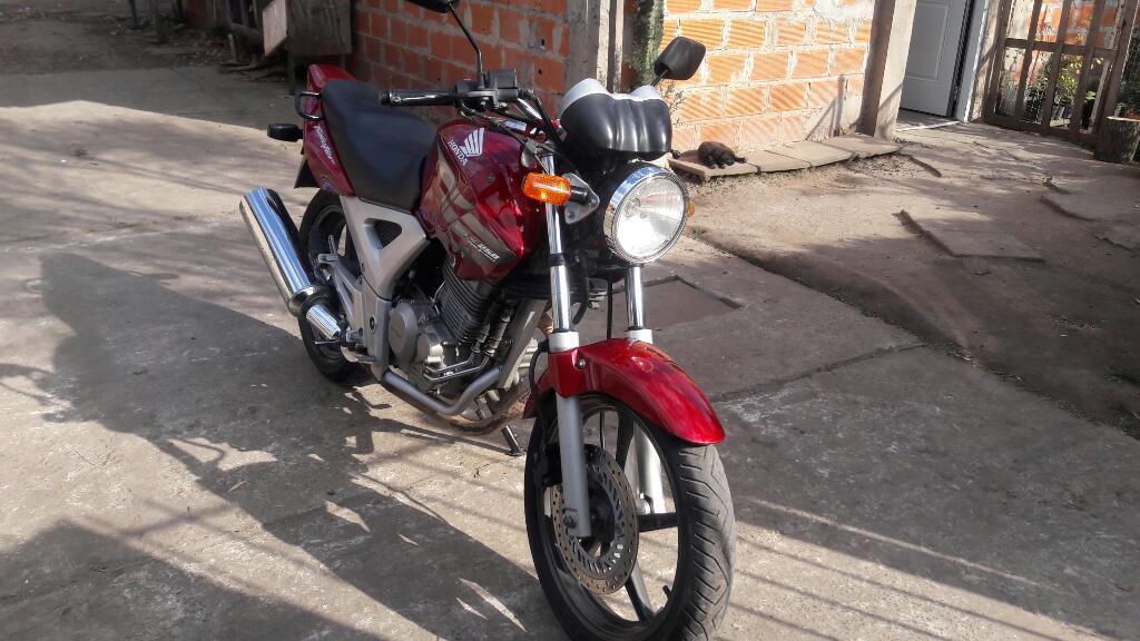 Honda Twister 250 Modelo2007