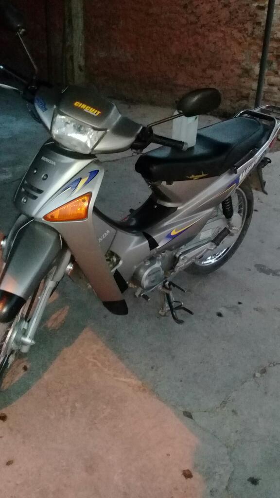 Vendo Honda Wave 2011