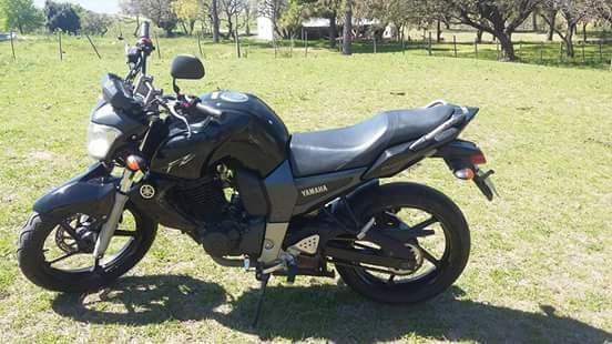 YAMAHA FZ16 2010