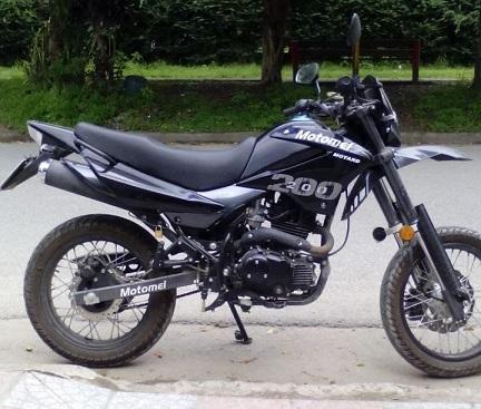 Vendo o Permuto Motomel Motard 2016