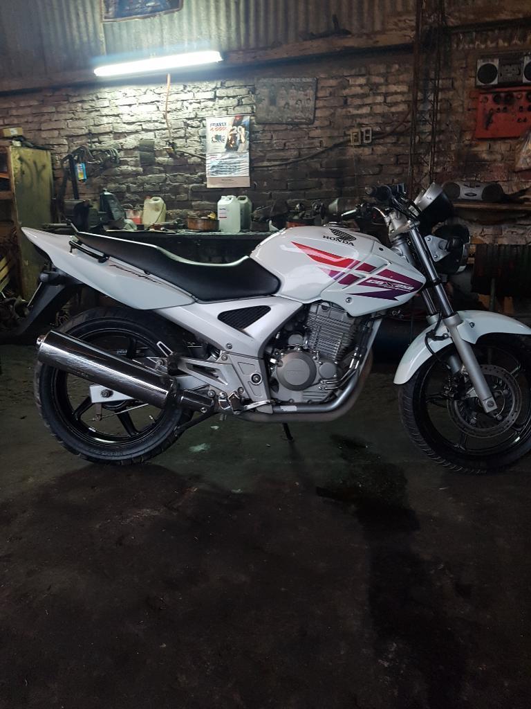 Honda Cbx 250 Modelo 2011