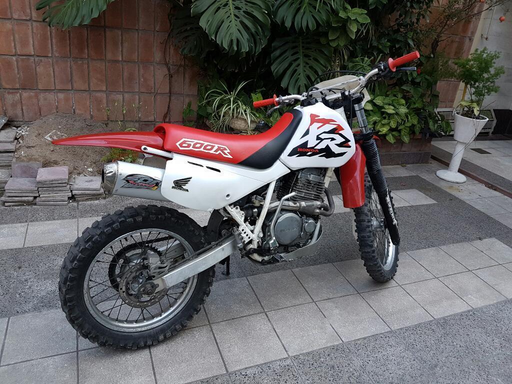 Vendo Moto Xr 600