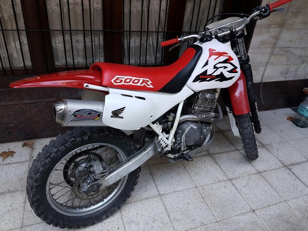 Vendo Moto Xr 600