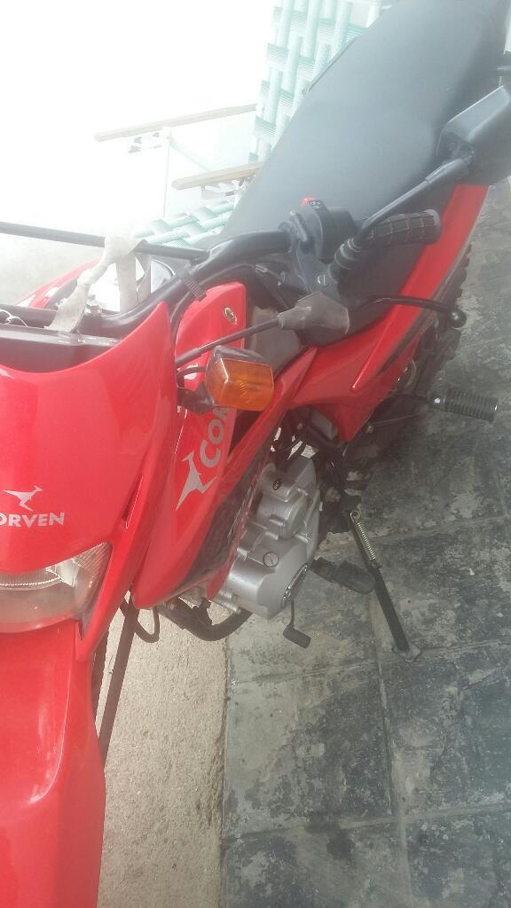 Vendo Moto Corven 150cc Modelo 2016