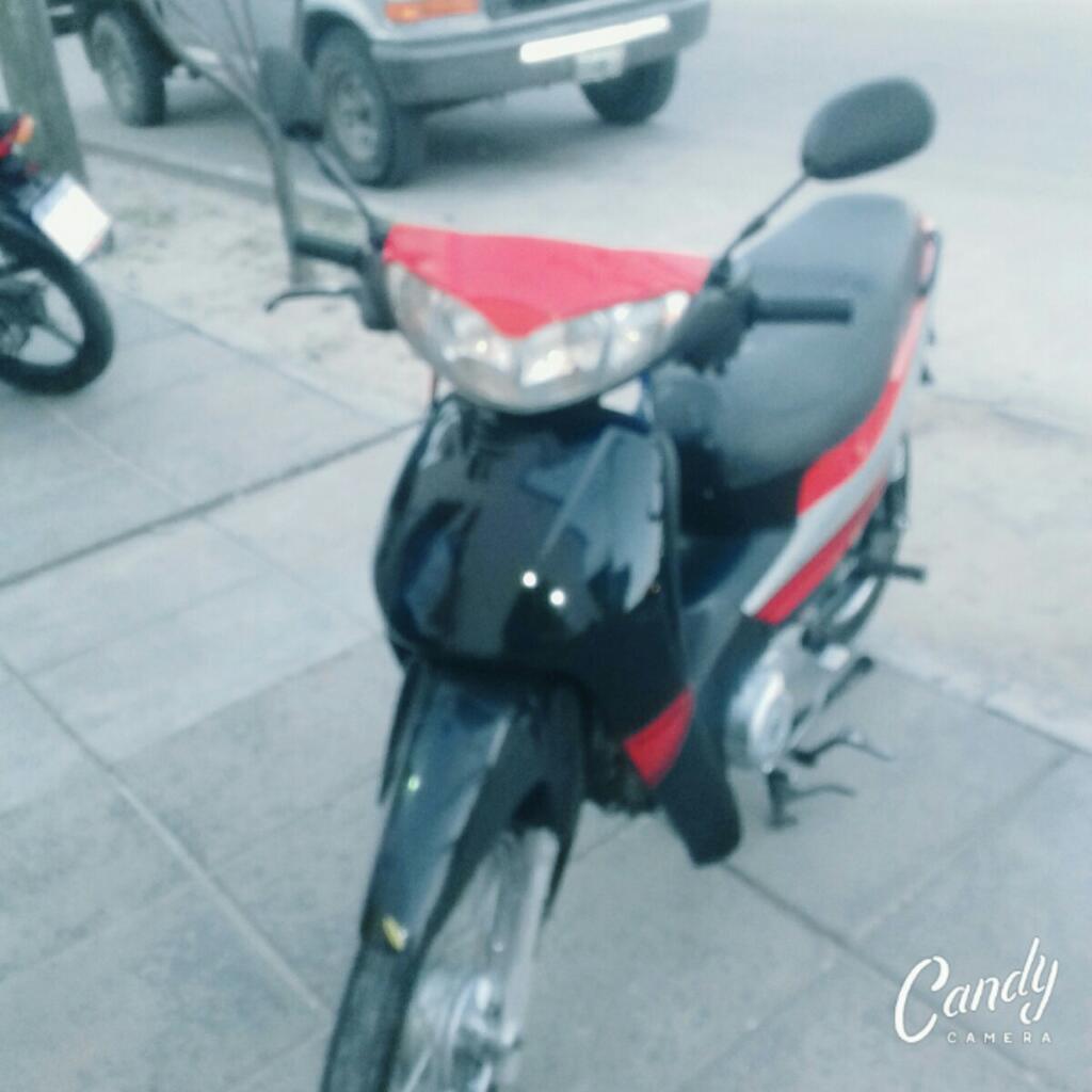 Vendo Moto Zb .impecable