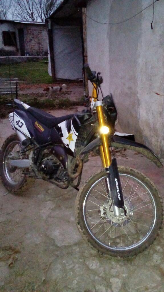 Xmm 250 con 5000 Km Impecable