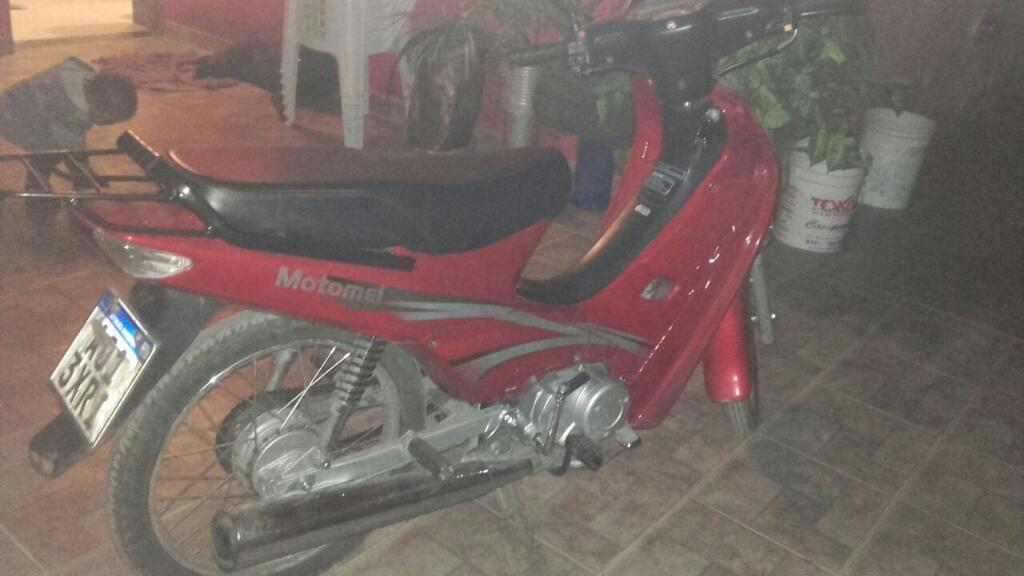 Vendo O Permuto Motomel Dlx 110