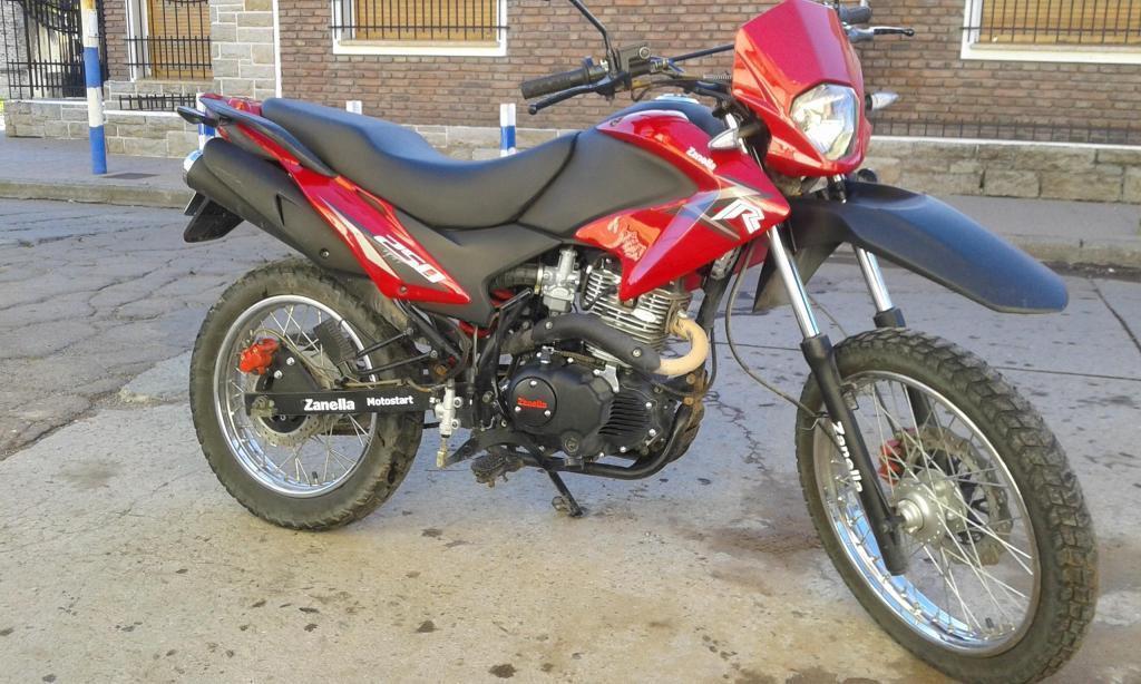 OPORTUNIDAD !! ZANELLA 250, MODELO 2015, POCO USO, $ 24000