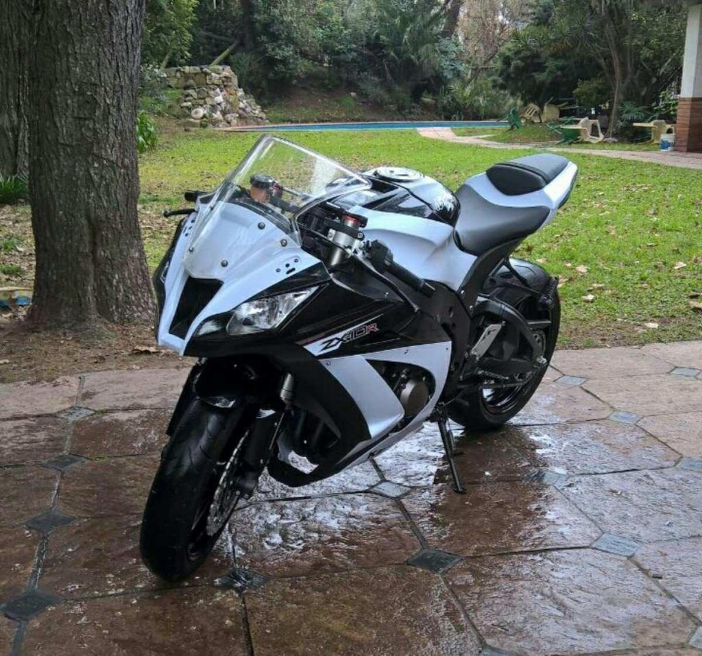 Moto Kawasaki Ninja Zx10r Zx10 1000