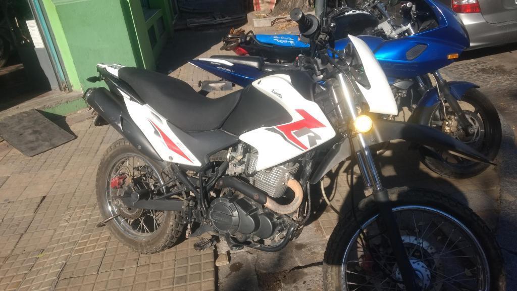 Super Oferta Zanella ZR 200