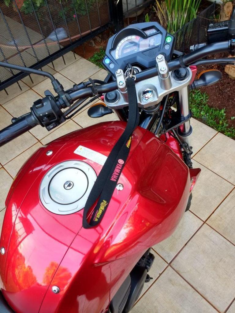 vendo FZ16 2012