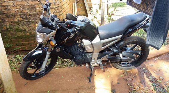 VENDO YAMAHA FZ