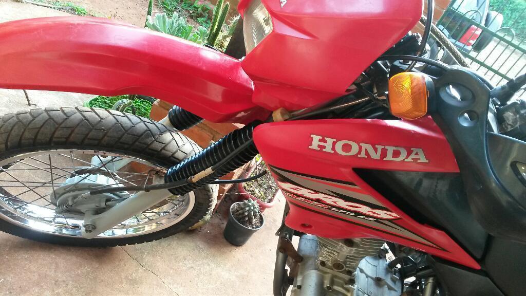 Vendo Honda Bros 125 Cc