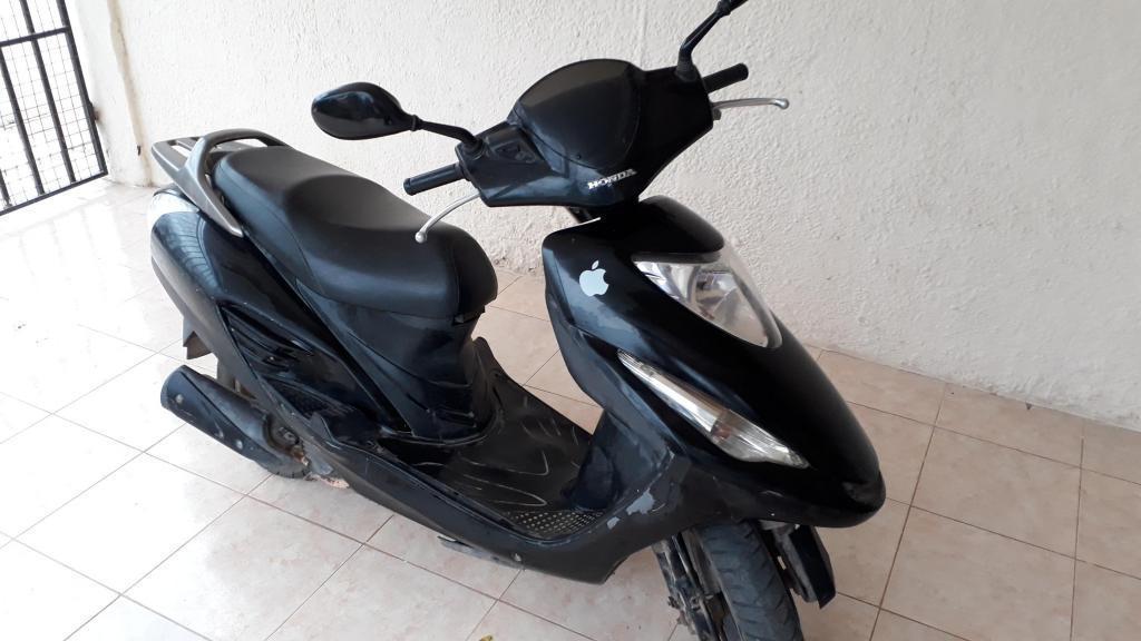 Honda Elite 125cc. Modelo 2008