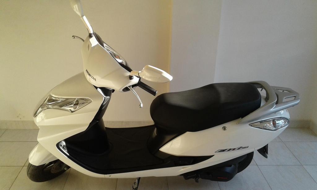 Vendo Honda Elite 125cc. Mod 2014 Titular.. EXCELENTE ESTADO