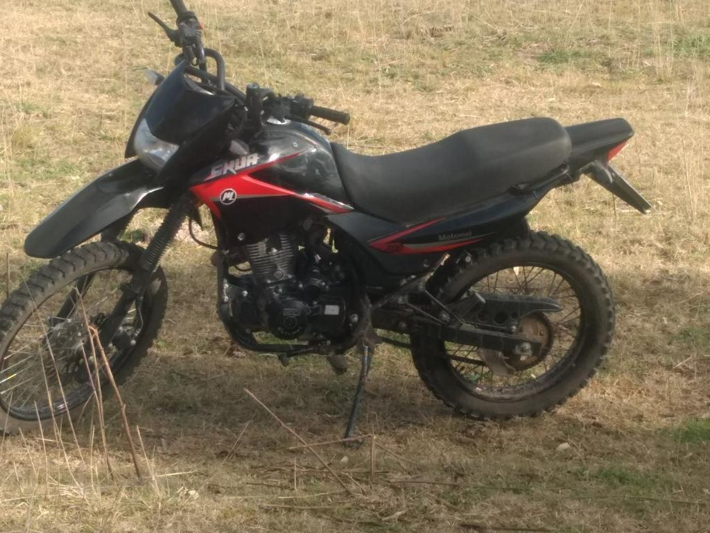 Vendo Eskua 200 2016 O Permuto