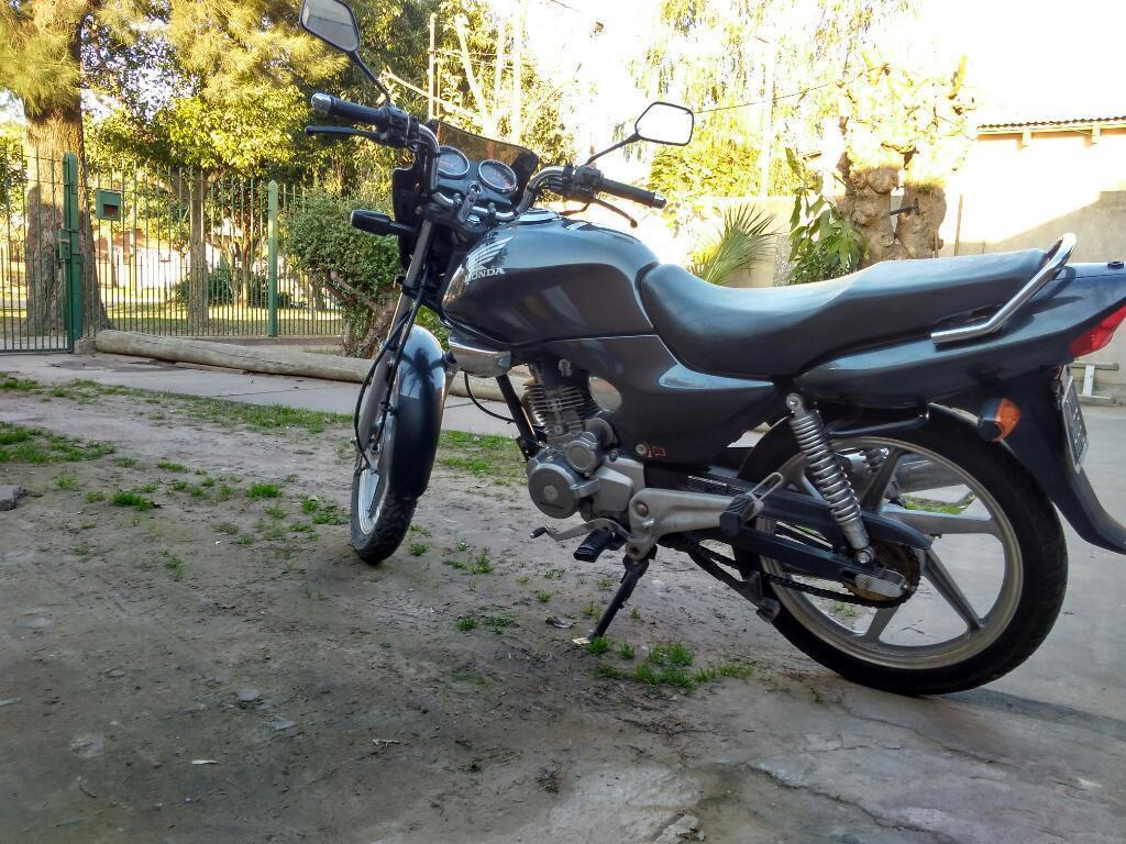 Honda Storm 2011, 17,500km