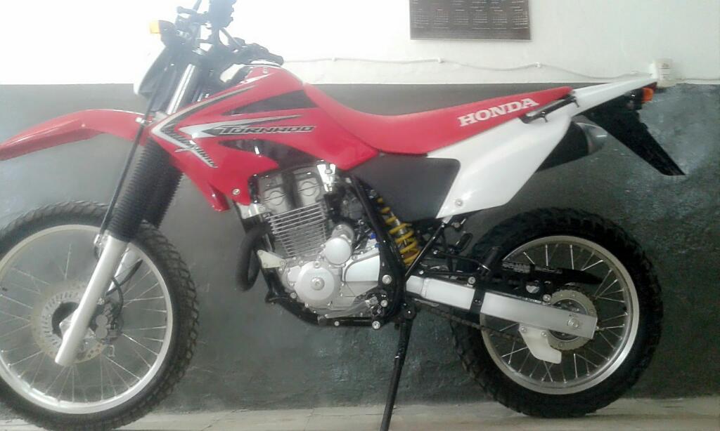 Honda Tornado 250cc