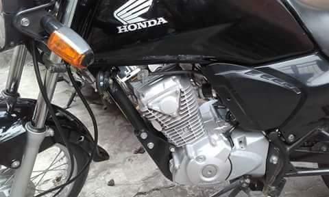 Vendo moto CB1 2013