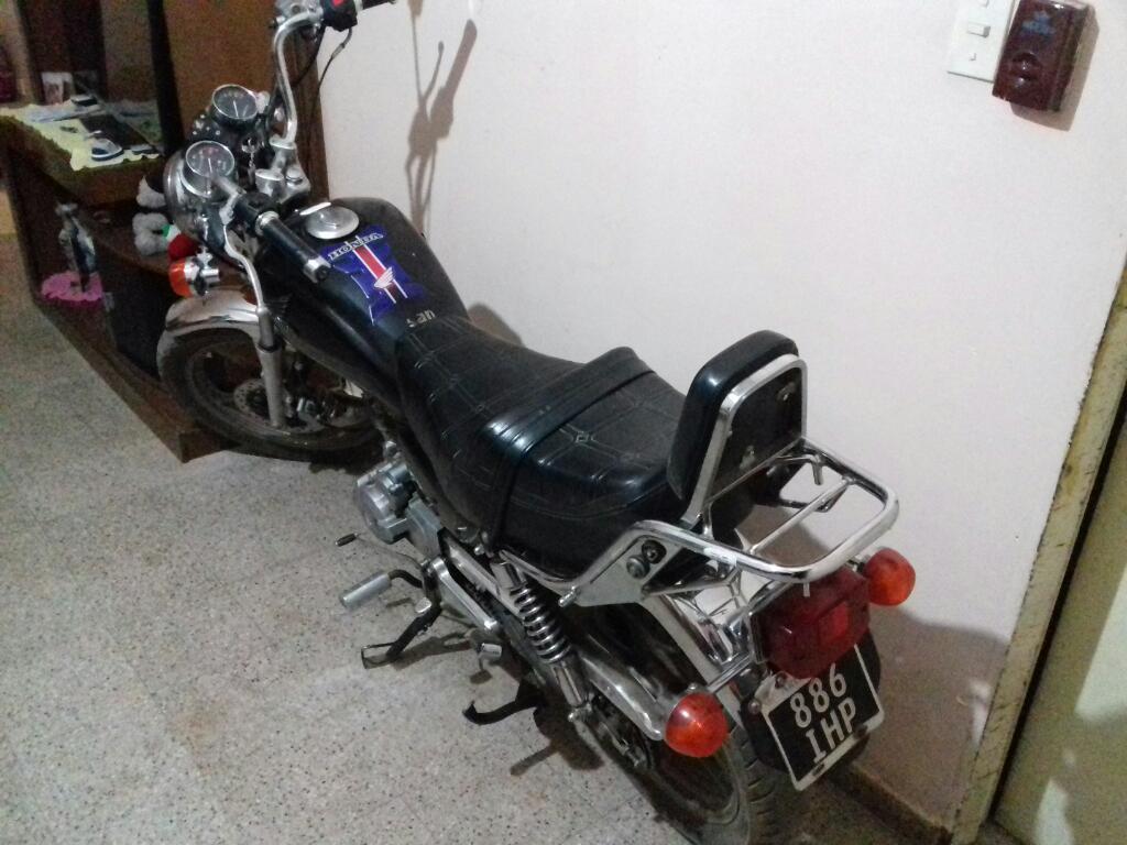 Vendo O Permuto Honda V-men 125cc Mod.12